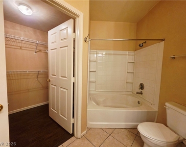 7123 S Durango Drive - Photo Thumbnail 14