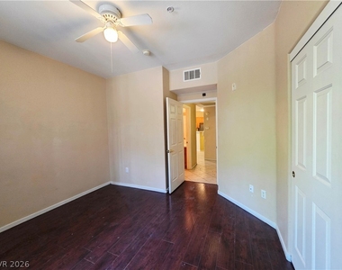 7123 S Durango Drive - Photo Thumbnail 18