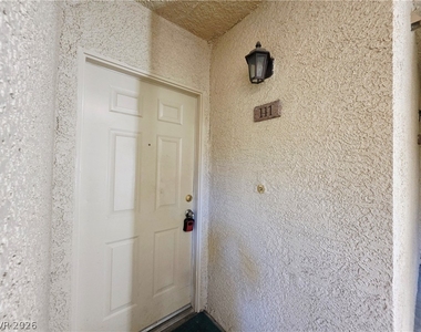 7123 S Durango Drive - Photo Thumbnail 6