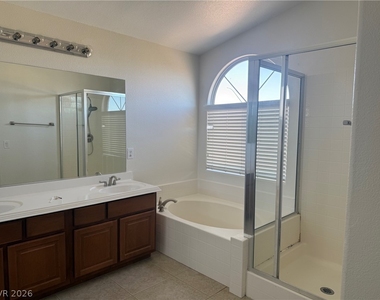 8720 Blue Wolf Street - Photo Thumbnail 7