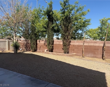 8720 Blue Wolf Street - Photo Thumbnail 9