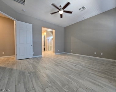 738 Purple Knoll Walk - Photo Thumbnail 15