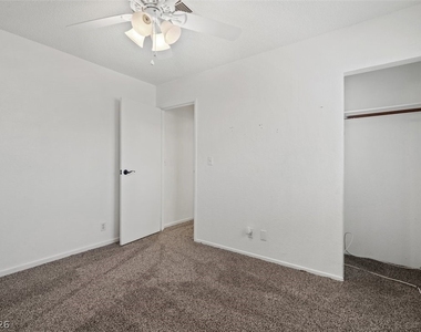 245 Meyers Avenue - Photo Thumbnail 12
