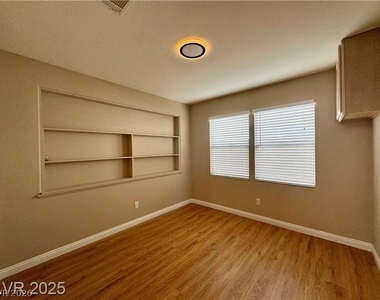 3667 Spring Willow Court - Photo Thumbnail 12