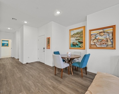 2555 Hampton Road - Photo Thumbnail 8