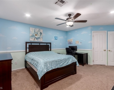 217 Cimarron Village Way - Photo Thumbnail 32
