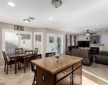 217 Cimarron Village Way - Photo Thumbnail 16