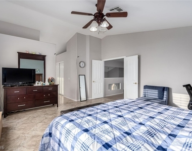 217 Cimarron Village Way - Photo Thumbnail 23