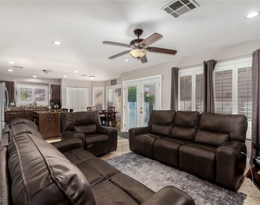 217 Cimarron Village Way - Photo Thumbnail 20