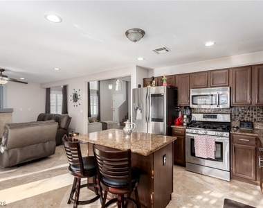 217 Cimarron Village Way - Photo Thumbnail 15