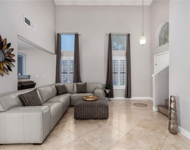 217 Cimarron Village Way - Photo Thumbnail 5
