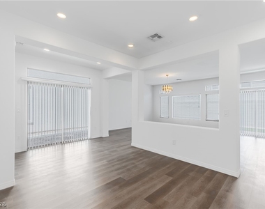638 Great River Avenue - Photo Thumbnail 5