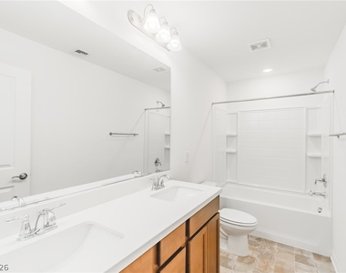 638 Great River Avenue - Photo Thumbnail 24
