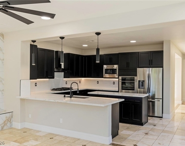 2462 Hollow Rock Court - Photo Thumbnail 21