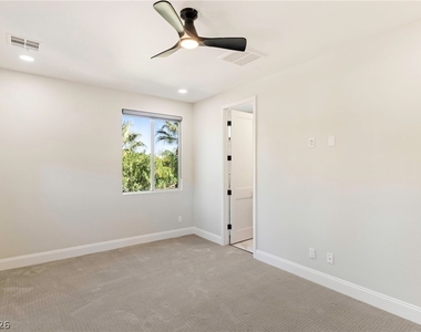 2462 Hollow Rock Court - Photo Thumbnail 36