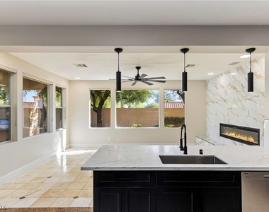 2462 Hollow Rock Court - Photo Thumbnail 24