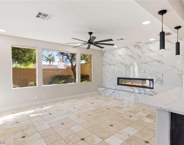 2462 Hollow Rock Court - Photo Thumbnail 25