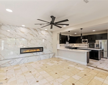 2462 Hollow Rock Court - Photo Thumbnail 26