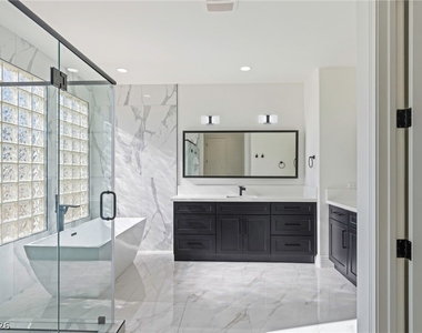 2462 Hollow Rock Court - Photo Thumbnail 46