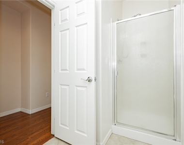 11220 Robin Park Avenue - Photo Thumbnail 17