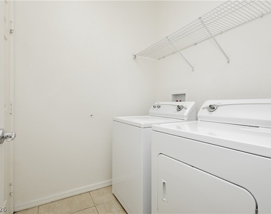 11220 Robin Park Avenue - Photo Thumbnail 16