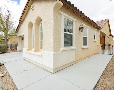 11220 Robin Park Avenue - Photo Thumbnail 4