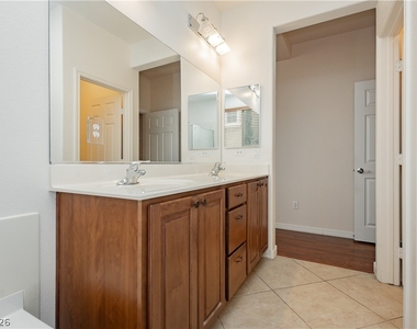 11220 Robin Park Avenue - Photo Thumbnail 27