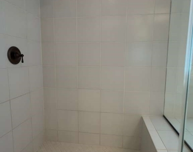 2321 Martinique Avenue - Photo Thumbnail 33