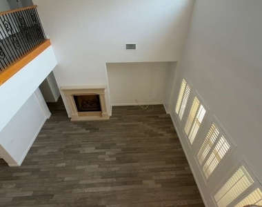 2321 Martinique Avenue - Photo Thumbnail 17