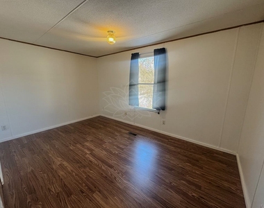 34 Water Street - Photo Thumbnail 9