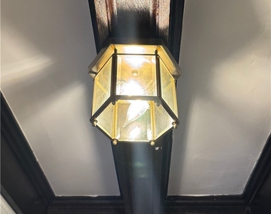 831 Lancaster Avenue - Photo Thumbnail 16