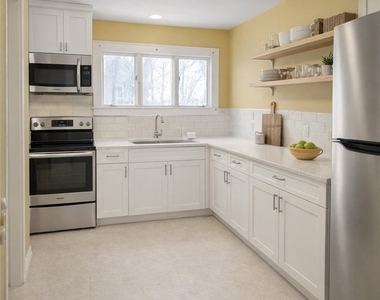 831 Lancaster Avenue - Photo Thumbnail 9