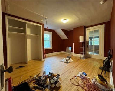 831 Lancaster Avenue - Photo Thumbnail 24