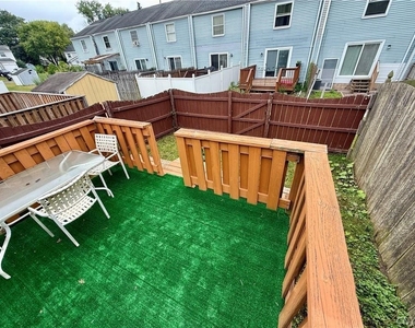5452 Borgase Lane - Photo Thumbnail 11