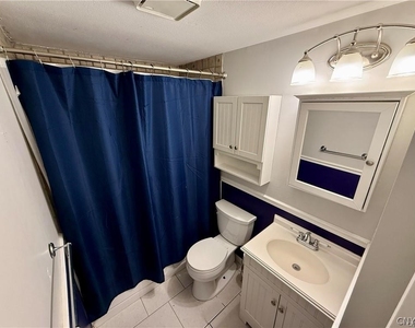 5452 Borgase Lane - Photo Thumbnail 9