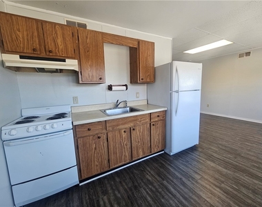 4067 Apt 2 Ridge Road - Photo Thumbnail 3