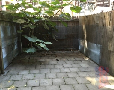 Leroy Street - Photo Thumbnail 2