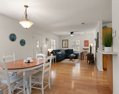 501 Bailey Street - Photo Thumbnail 9