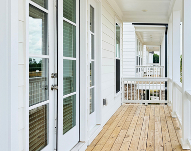 657 Summit Hill Way - Photo Thumbnail 21