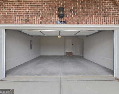657 Summit Hill Way - Photo Thumbnail 56