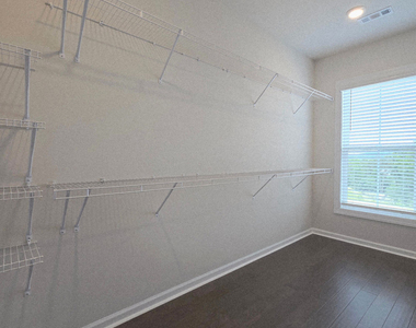 657 Summit Hill Way - Photo Thumbnail 31