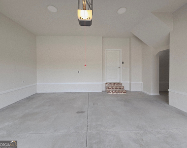 657 Summit Hill Way - Photo Thumbnail 55