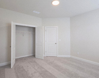 657 Summit Hill Way - Photo Thumbnail 37