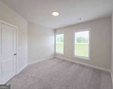 657 Summit Hill Way - Photo Thumbnail 40
