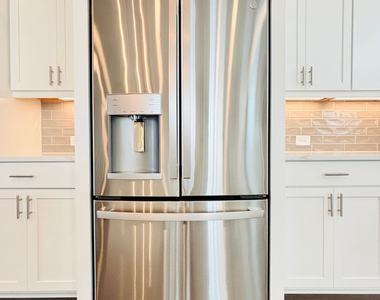 657 Summit Hill Way - Photo Thumbnail 11