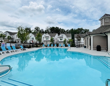 657 Summit Hill Way - Photo Thumbnail 61