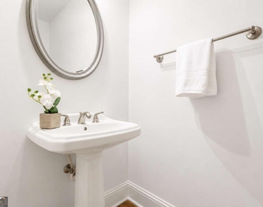 5490 Ne Glenridge Park - Photo Thumbnail 12