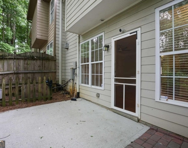 720 Surrey Park Place Se - Photo Thumbnail 23