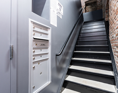 129 Graham Avenue - Photo Thumbnail 11