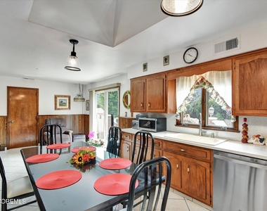 418 Atlantic Avenue - Photo Thumbnail 28